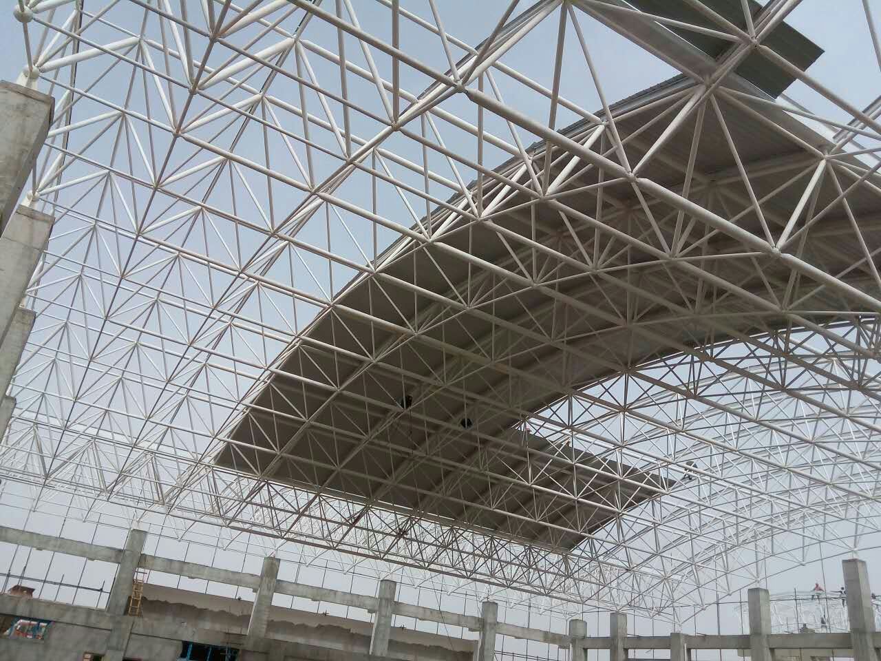 孟州青岛一汽网架